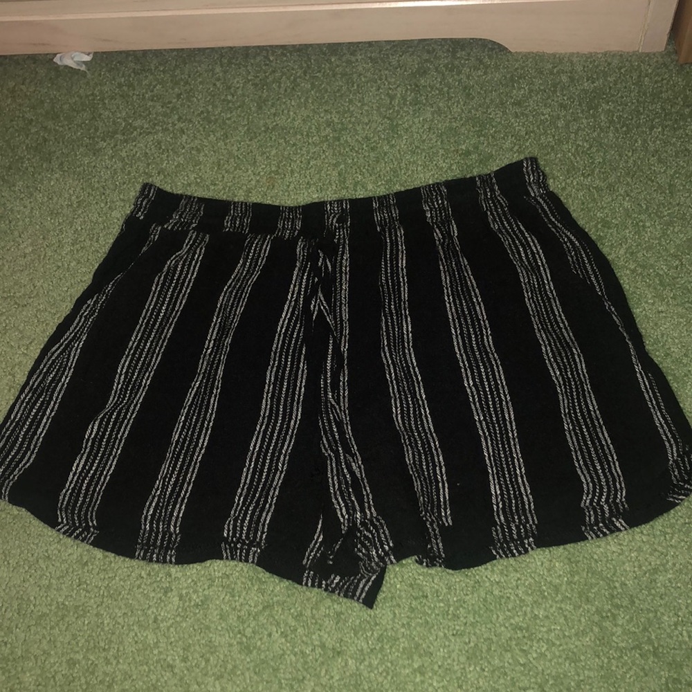 Black and white soft shorts with pockets